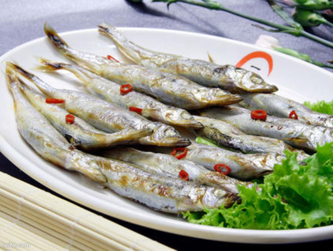 冰鮮多春魚(yú)